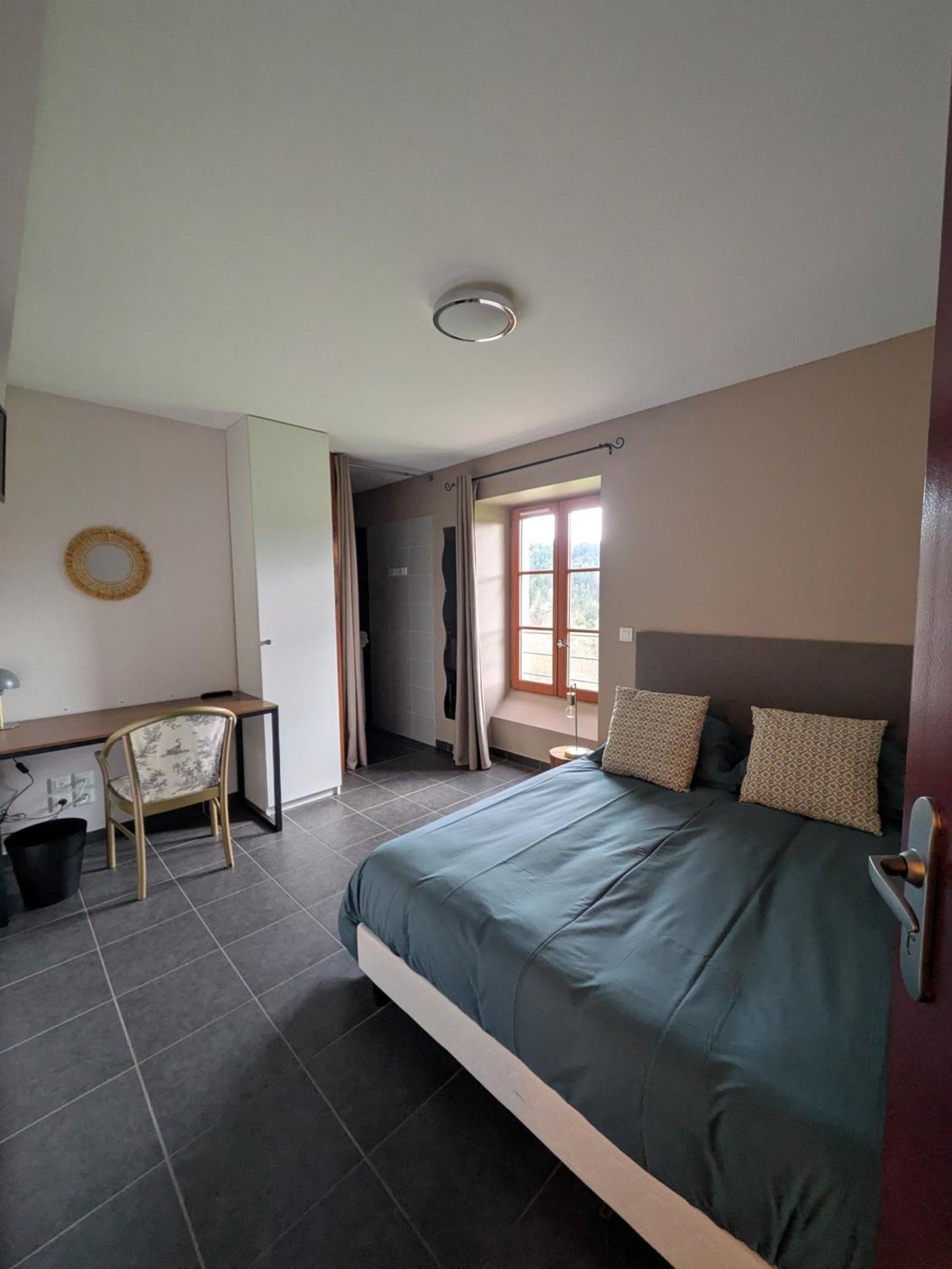 Hotel L'Estampille Saint-Vidal Esterno foto